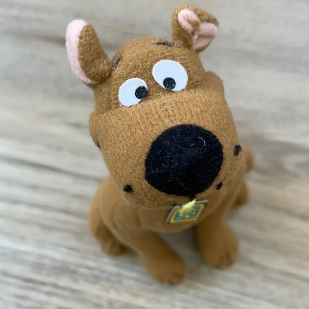 Vintage Scooby-Doo Scooby Dog WB Warner Bros Stuffed Plush ScoobyDoo Toy